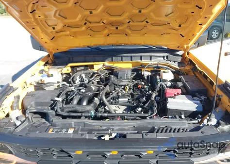 2022 Ford Bronco Black Diamond z USA, uszkodzony, nr VIN 1FMEE5DH3NLB35950